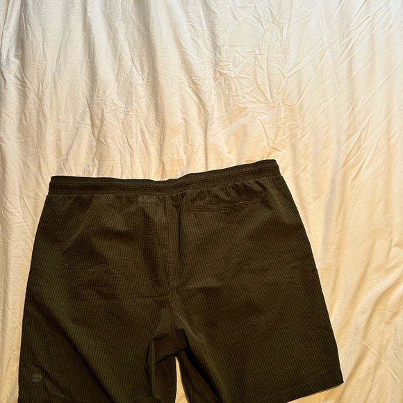 Olive all in motion athletic shorts size medium - Picture 3 of 3